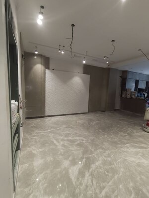 Room in 3 BHK Builder Floor at Vikas Puri – for Sale
