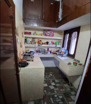 Team Area in 2 BHK Builder Floor at Sector 38 – for Rent