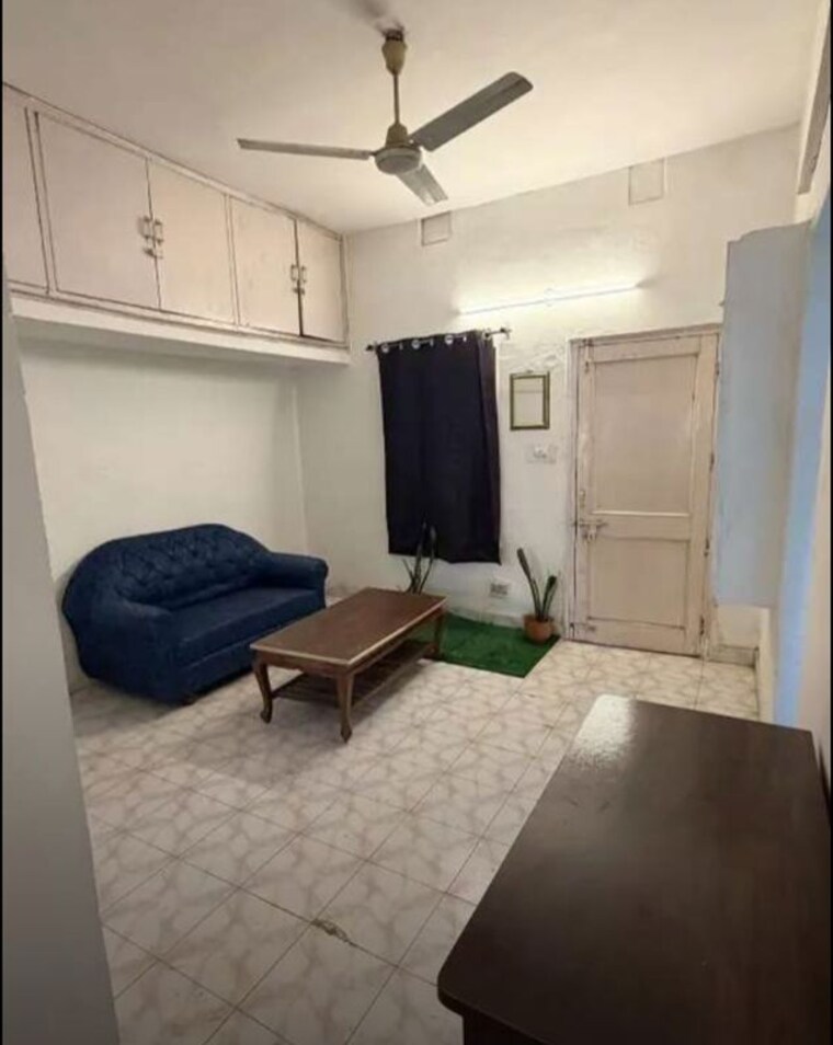 Living Room, sector 37 2 Bedroom 1000 Sq.Ft. Builder Floor In Sector 37 Chandigarh 10510914