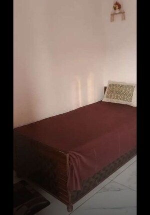 Bedroom in 1 RK Builder Floor at Sector 49 – for Rent