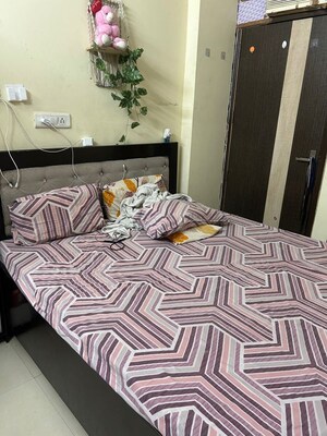Bedroom in 1 BHK Builder Floor at Indrapuram – for Rent