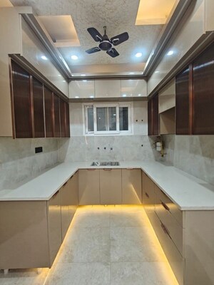 Kitchen in 3 BHK Builder Floor at Gyan Khand I – for Sale