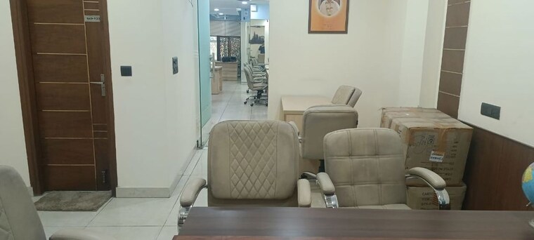 Bathroom, greater kailash ii Commercial Office Space 2700 Sq.Ft. In Greater Kailash ii Delhi 10510942