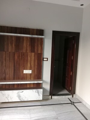 Furnished Amenities in 2 BHK Builder Floor at Sector 25 – for Rent