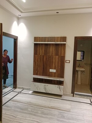Living Room in 2 BHK Builder Floor at Sector 25 – for Rent