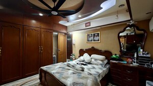 Bedroom in 4 BHK Apartment at 36 Turner Road, Bandra West – for Sale