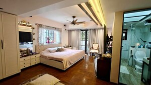 Bedroom in 4 BHK Apartment at 36 Turner Road, Bandra West – for Sale