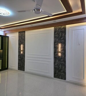 3 BHK Builder Floor For Rent in Aman Plaza, Shakti Khand iv