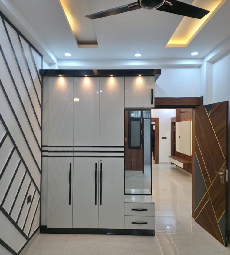 Kitchen, aman-plaza 3 Bedroom 112 Sq.Ft. Builder Floor In Shakti Khand iv Ghaziabad 10510982