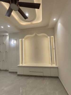  4 BHK Builder Floor at A and M Shakti Plaza, Shakti Khand Iii – for Rent