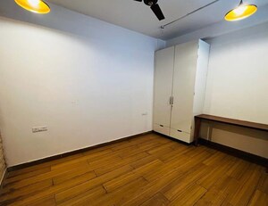 Room in 3 BHK Builder Floor at Sector 23 – for Rent