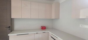 Furnished Amenities in 4 BHK Apartment at Shalimar Belvedere Court, Gomti Nagar – for Rent