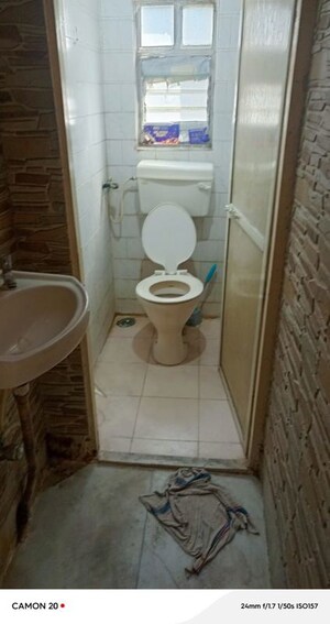 Bathroom in 1 RK Apartment at Jai Vidyadani CHS, Andheri East – for Rent