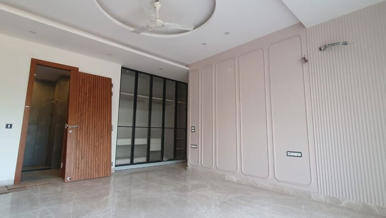 Room, sector 23 3 Bedroom 1500 Sq.Ft. Builder Floor In Sector 23 Gurgaon 10511064
