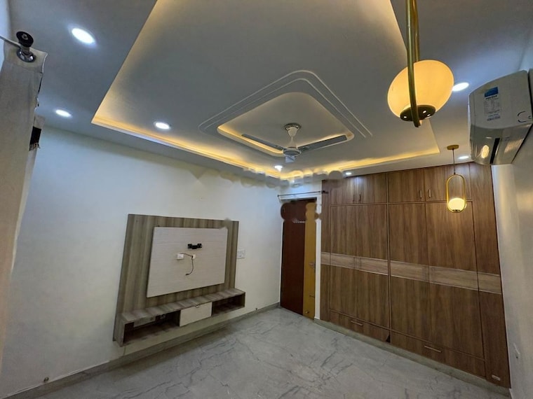 Room, hong-kong-bazaar 3 Bedroom 3304 Sq.Ft. Builder Floor In Sector 57 Gurgaon 10511073