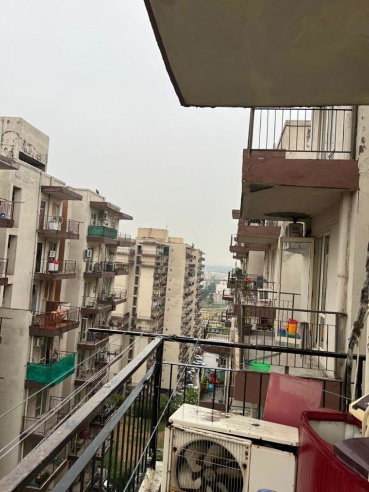 Exterior View, rof-aalayas 1 Bedroom 450 Sq.Ft. Apartment In Sector 102 Gurgaon 10511077