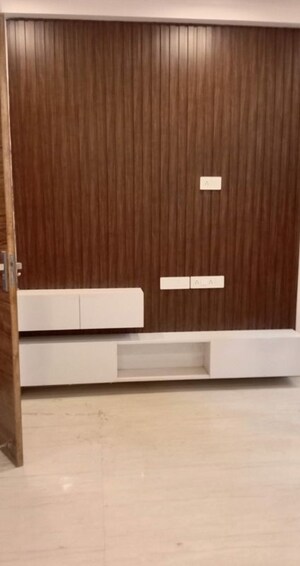 Furnished Amenities in 2 BHK Builder Floor at Sector 23 – for Rent