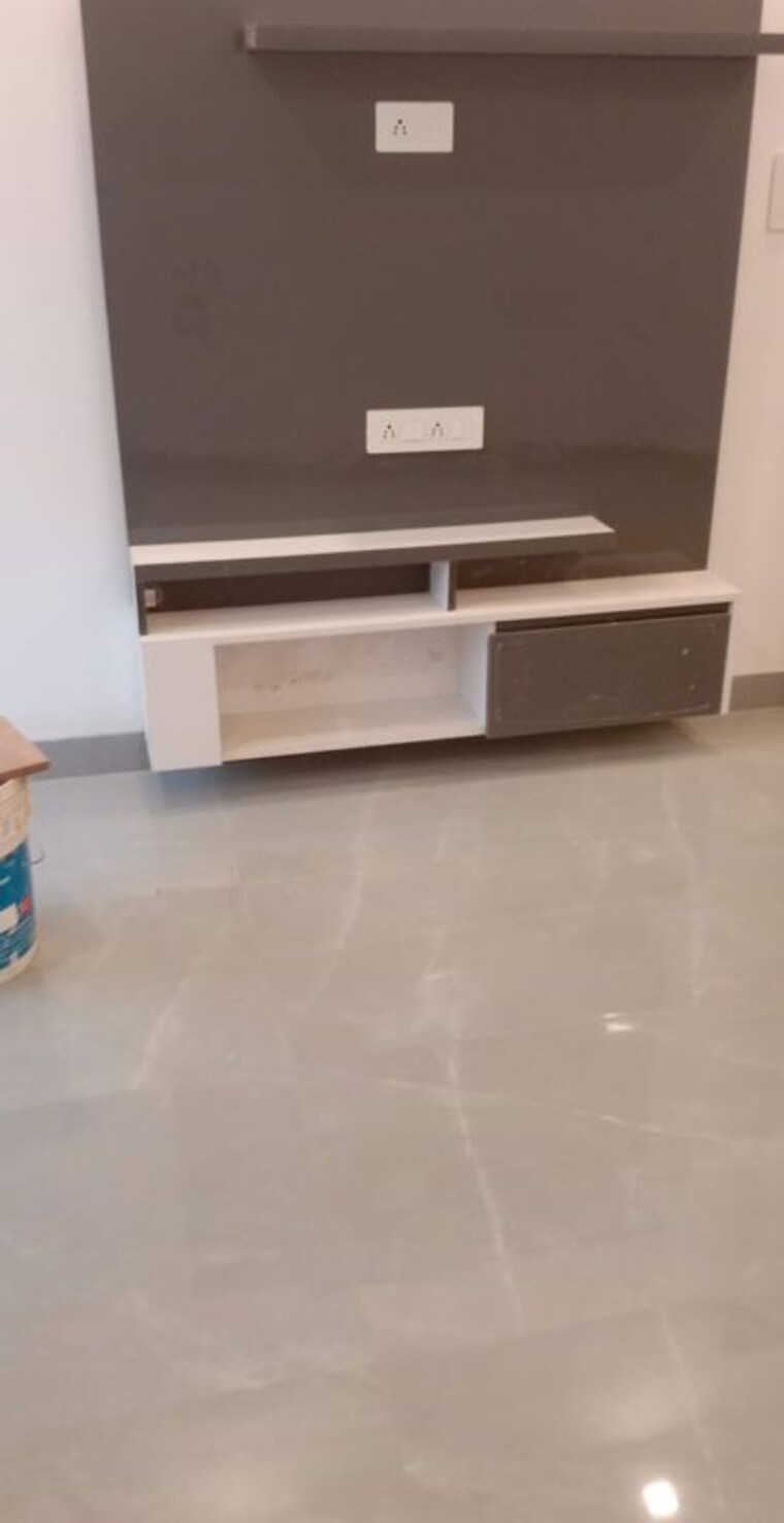 Room, sector 23 2 Bedroom 1200 Sq.Ft. Builder Floor In Sector 23 Gurgaon 10511083
