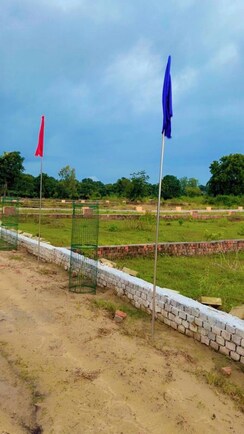 Plot For Sale in Sultanpur Road