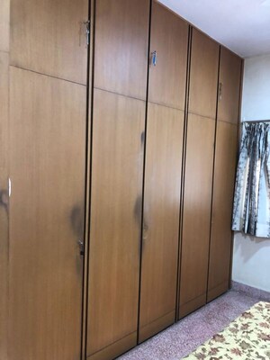 Furnished Amenities in 1 BHK Apartment at Pushpa Vihar CHS, Colaba – for Rent