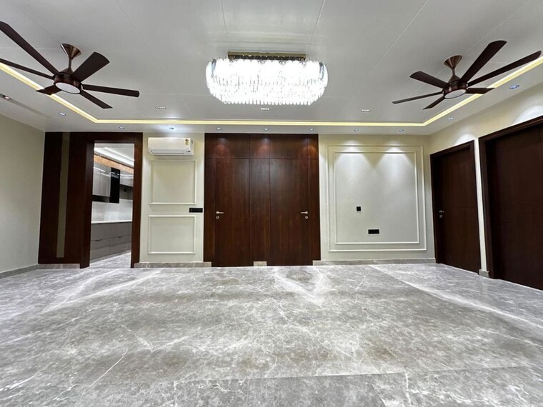 Bedroom, sector 67 4 Bedroom 300 Sq.Ft. Builder Floor In Sector 67 Gurgaon 10511134