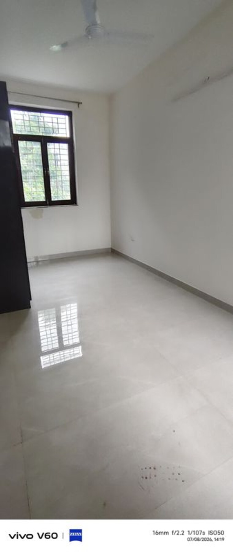 Room, sector 105 3 Bedroom 300 Sq.Mt. Independent House In Sector 105 Noida 10511128