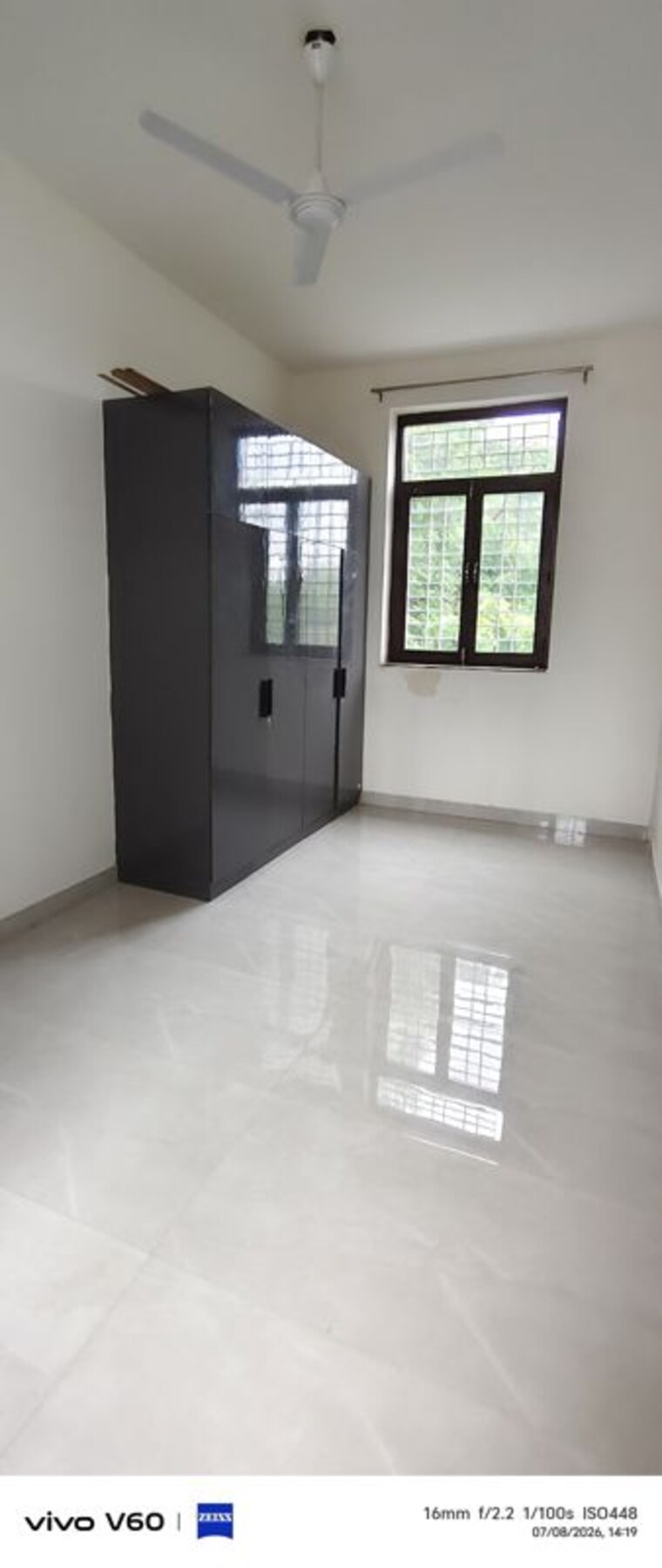 Room, sector 105 3 Bedroom 300 Sq.Mt. Independent House In Sector 105 Noida 10511128