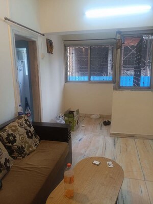 Living Room in 1.5 BHK Apartment at Jb Nagar – for Rent