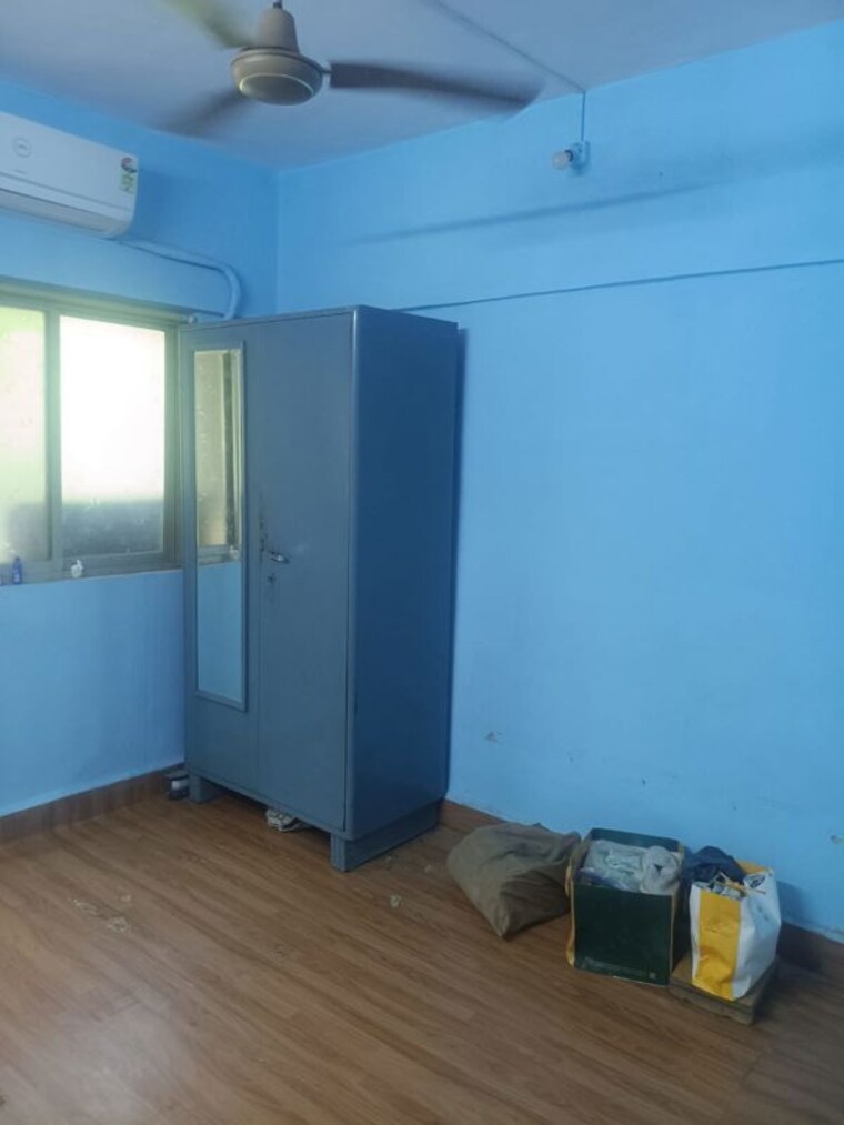 Room, jb nagar 1.5 Bedroom 550 Sq.Ft. Apartment In Jb Nagar Mumbai 10511110