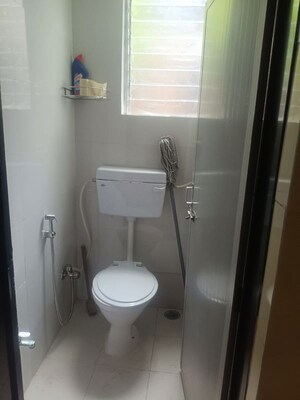 Bathroom in 1.5 BHK Apartment at Jb Nagar – for Rent