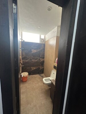 Bathroom in 3 BHK Builder Floor at Choma – for Rent