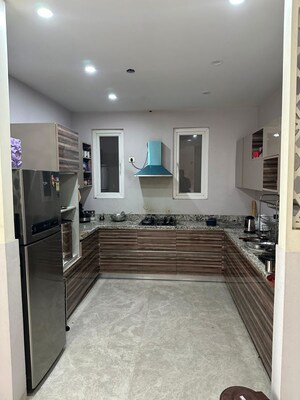 Building Lobby in 3 BHK Builder Floor at Choma – for Rent