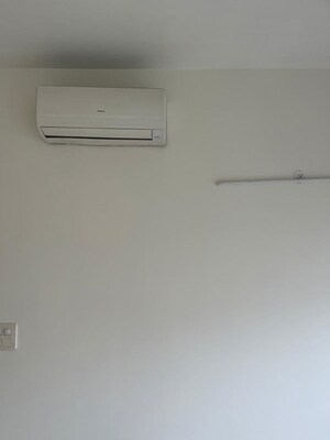 Furnished Amenities in 3 BHK Apartment at Unitech Habitat, Pi Greater Noida – for Rent