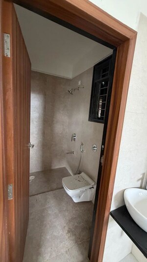 Bathroom in 3 BHK Apartment at Majestique Signature Towers, Balewadi – for Rent
