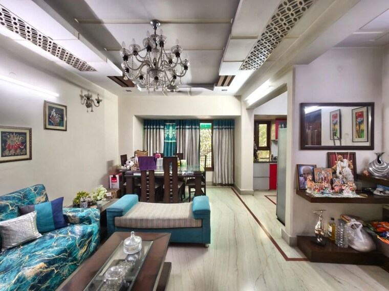 Living Room, pitampura 4 Bedroom 1550 Sq.Ft. Builder Floor In Pitampura Delhi 10511274