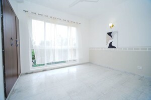 Room in 2 BHK Apartment at Umang Winter Hills, Sector 77 – for Sale