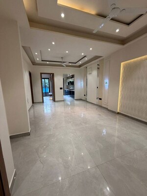 Room in 3 BHK Apartment at M3M Sky City, Sector 65 – for Sale