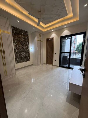 Room in 3 BHK Apartment at M3M Sky City, Sector 65 – for Sale