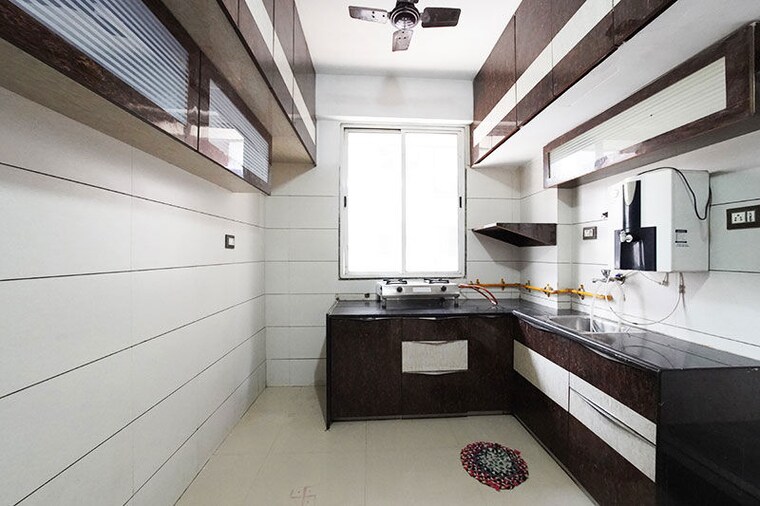 Kitchen, nikol 2 Bedroom 141 Sq.Yd. Apartment In Nikol Ahmedabad 10511396