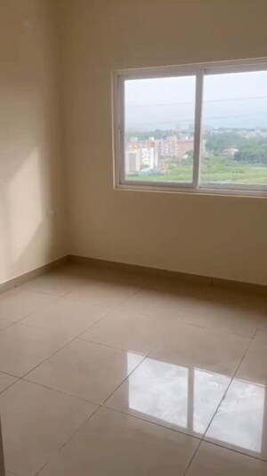 Room in 3 BHK Apartment at TVS Emerald Jardin, Singasandra – for Sale