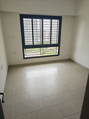 Room in 2 BHK Apartment at Sobha City Gurgaon, Sector 108 – for Rent