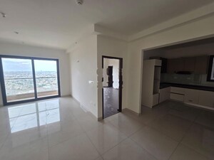 Room in 3 BHK Apartment at Purva Atmosphere, Thanisandra Main Road – for Rent