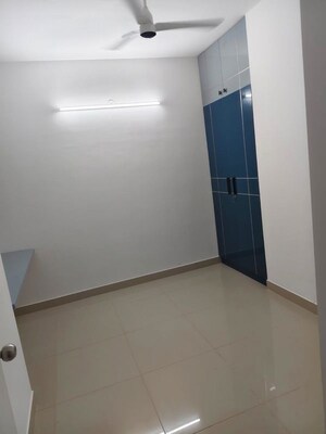 Room in 3 BHK Apartment at Brigade El Dorado, Bagaluru – for Rent