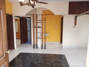 Room in 6+ BHK Independent House at Indiranagar – for Sale