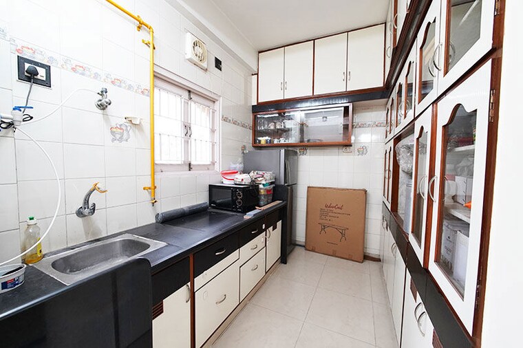 Kitchen, maninagar 3 Bedroom 140 Sq.Yd. Apartment In Maninagar Ahmedabad 10511498