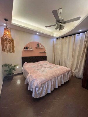 3 BHK Builder Floor For Rent in Defence Colony