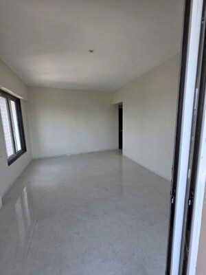 Room in 4 BHK Apartment at Swojas Shilpa, Erandwane – for Sale