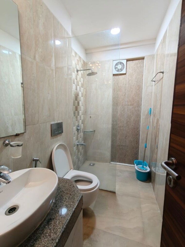 Bathroom, nahar-barberry-bryony 3 Bedroom 2150 Sq.Ft. Apartment In Chandivali Mumbai 10511583