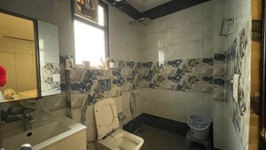 Living Room in 4 BHK Builder Floor at Sector 21 – for Rent