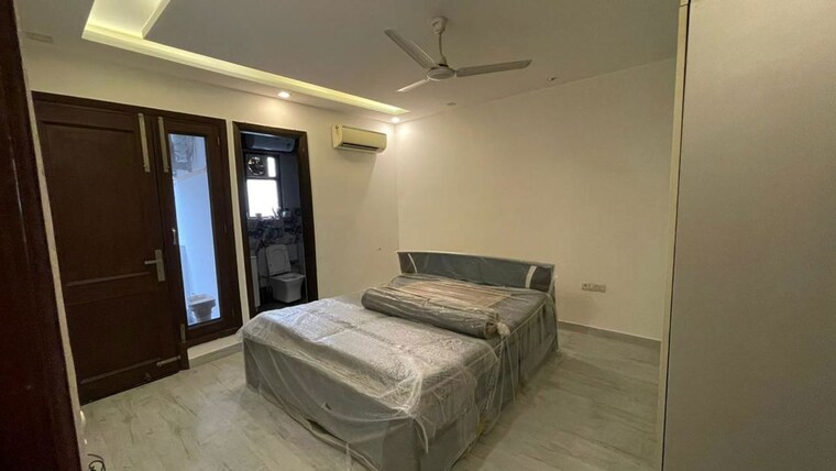 Bedroom, sector 21 4 Bedroom 2100 Sq.Ft. Builder Floor In Sector 21 Gurgaon 10511609